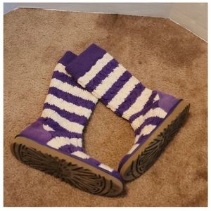 Ugg Knit Boots.